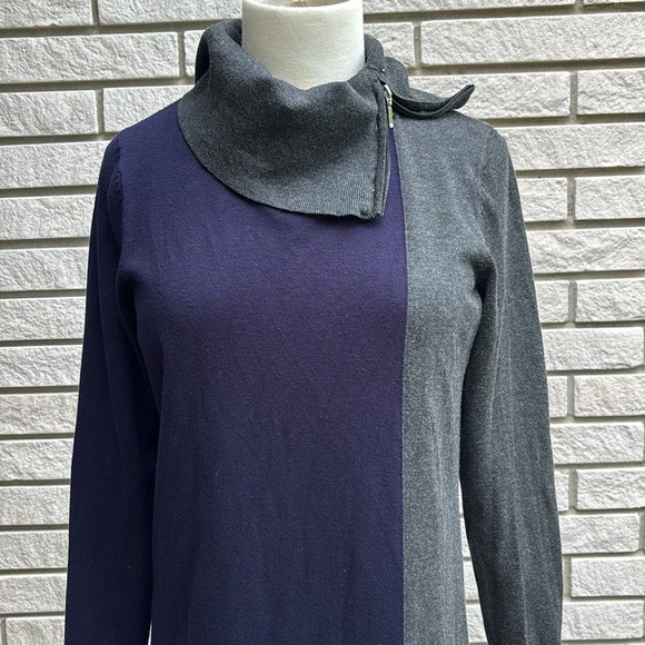 Cleo Gray and Blue Cowl Neck Sweater with Zipper Detail Sz Medium Petite - Picture 4 of 7